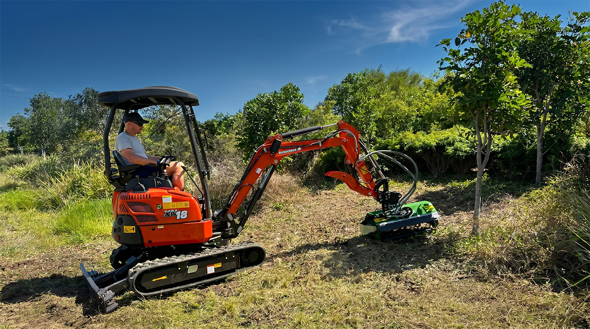 XN18 mini excavadora 2626.6.16.jpg